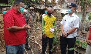 Yudha, Anggota DPRD Garut Gotong Royong Bantu Korban Kebakaran di Desa Indralayang