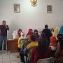 Kades Sukajadi Redam Gejolak Sosial dalam Pembagian Bansos Beras dengan Musyawarah
