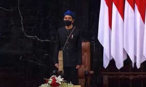 Alasan Jokowi Pakai Baju Baduy