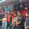 Dony Oekon dan Yudha Puja Turnawan Bantu Bedah Rumah Anak Yatim di Desa Mulyasari Bayongbong