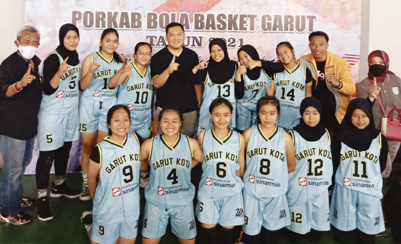Tim Basket Putri Garut Kota Sabet Medali Emas di Porkab