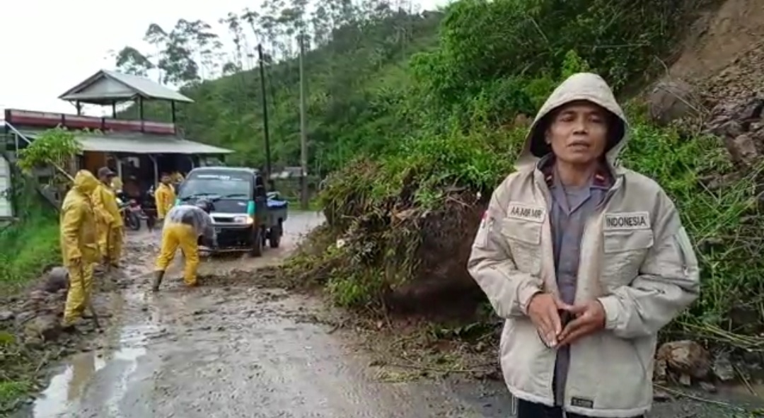 Rudy Gunawan: Garut Nomor 2 Paling Rawan Bencana di Tingkat Nasional, Kapolres Instruksikan Jajaran untuk Patroli