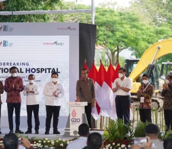 Jokowi Ingin Stop Impor Obat Hingga Alkes