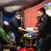 Yudha Puja Turnawan Kunjungi Rumah Warga yang Nyaris Ambruk di Garut Kota