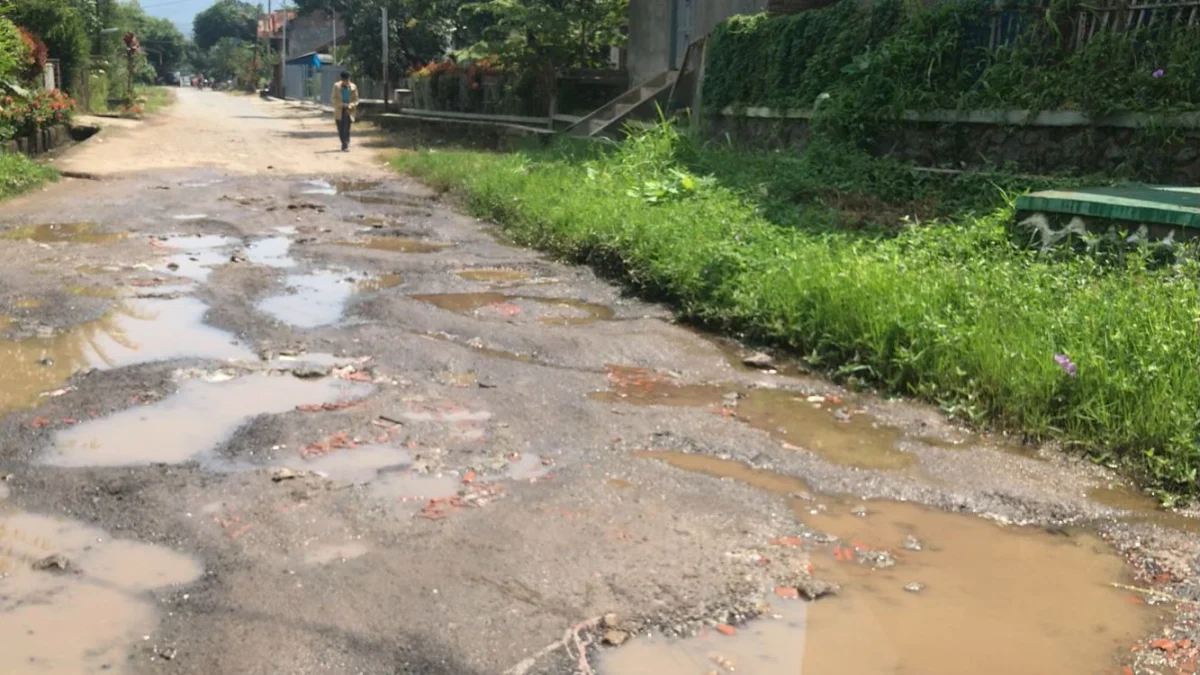 LSM Lagam Protes, Kenapa Jalan di Cibatu Belum Diperbaiki oleh Pemkab Garut