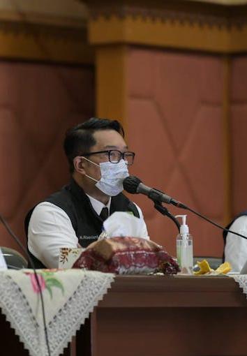 Berikan Arahan Pada Bupati Dan Wali Kota, Ridwan Kamil: Saya Titip Tingkatkan Kedisiplinan Masker