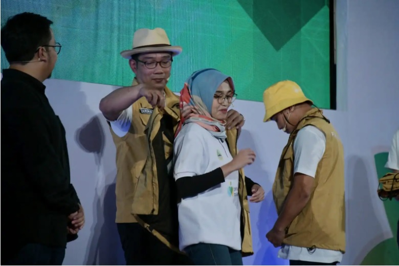 Ridwan Kamil Wisuda 1,249 Petani Milenial untuk Terjun ke Lapangan