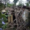Dibiarkan Kosong, Rumah Warga Desa Cibatu Ambruk