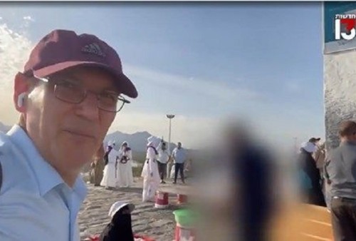 Wartawan Yahudi Minta Maaf Usai Menyusup Masuk ke Mekkah dan Selfie di Arafah