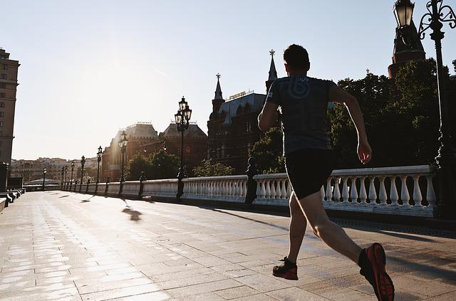 Berikut Manfaat Olahraga Lari di Pagi Hari!