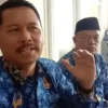Ade Manadin, Kepala Dinas Pendidikan Kabupaten Garut