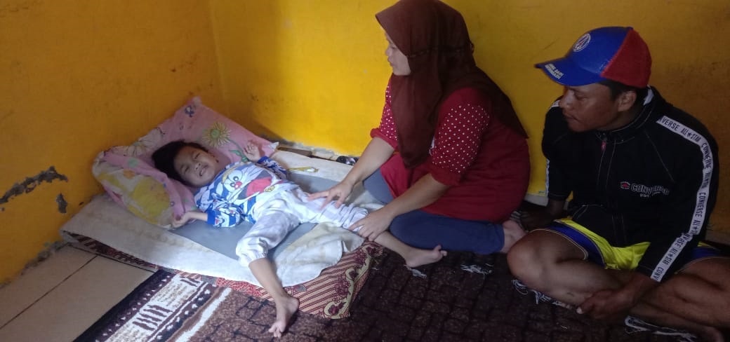 Alifah Bocah Tak Berdaya, Keluarganya Belum Dapat Bansos