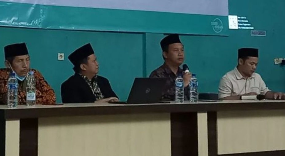 Dadan Hidayatulloh Jadi Keynote Speaker dalam Literasi Digital di Garut Utara