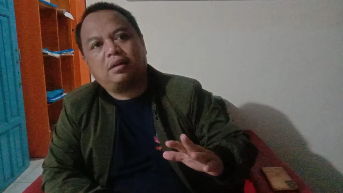 Sutisna, Kepala Desa Pamalayan, Kecamatan Bayongbong, Kabupaten Garut, menjelaskan soal abah Hadi yang viral