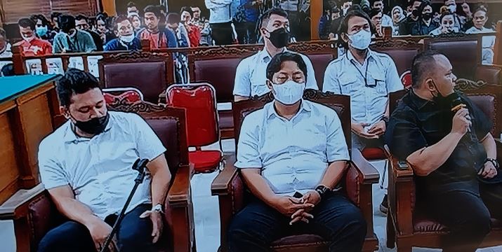 Terdakwa Chuck Putranto Perintahkan Saksi Ariyanto Ambil Rekaman DVR CCTV di Irfan Widyanto