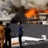 Bapak-Bapak Santuy saat Kebakaran Viral, Ridwan Kamil Minta Jangan Ditiru