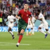 Aksi Cristiano Ronaldo saat membela timnas Portugal melawan Ghana di Piala Dunia 2022, Qatar-twitter @strutsie-