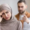 5 Ciri Suami yang Tidak Pantas Dipertahankan Menurut Islam