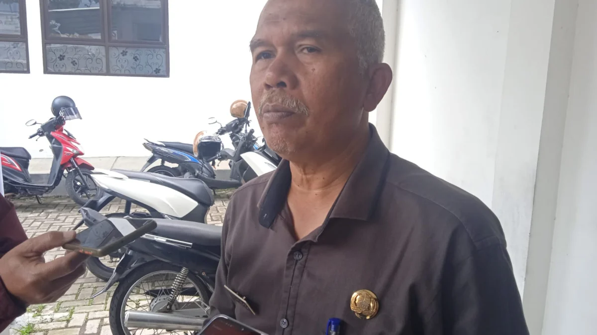 Aji Sukarmaji Kepala Dinas Sosial Kabupaten Garut