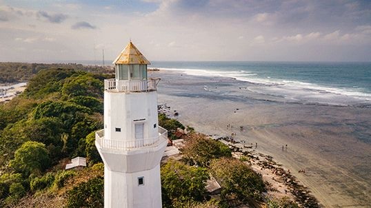 Rekomendasi Pantai Indah Di Garut, Mau Kemana Dulu? (Foto pinterest)