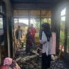 Yudha Puja Turnawan, Anggota DPRD Garut kunjungi Sapni korban kebakaran di Desa Bunisari
