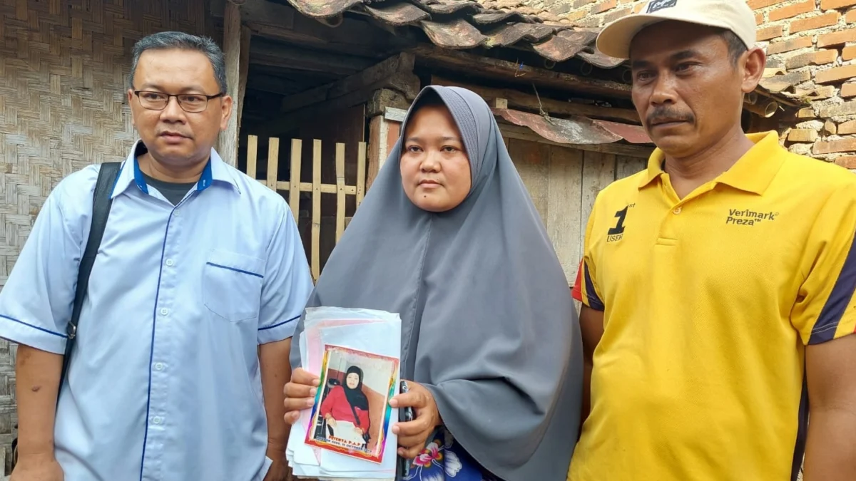 Anggota DPRD Jabar Fraksi PAN Enjang Tedi saat bersilaturahmi dengan keluarga Pekerja Migran Indonesia di Arab Saudi