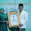 Ridwan Kamil mendapatkan penghargaan Jer Basuki Mawa Beya dari Pemda Provinsi Jawa Timur