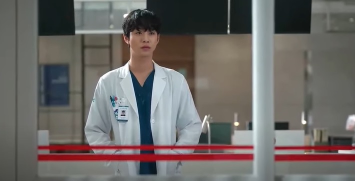 NONTON Dr. Romantic Season 3 Episode 2, Woo Jin Berada Dalam Bahaya