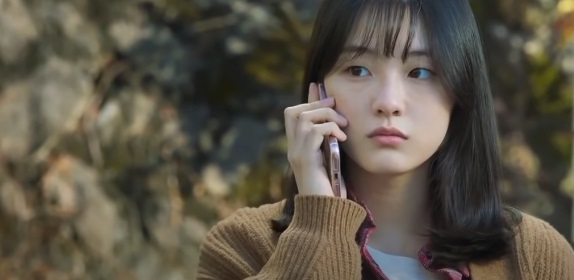 Spoiler Film Metamorphosis (2019), Kisah Keluarga Kang Goo Yang Diteror Roh Jahat
