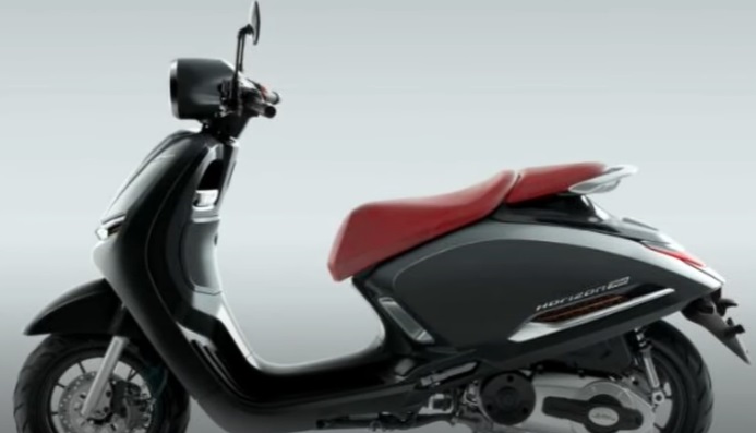 Kupas Tuntas Honda Scoopy Stylo 160 Terbaru 2023, Motor Matic Bergaya Retro
