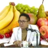 dr. Cahyono menjelaskan manfaat buah-buahan bagi tubuh