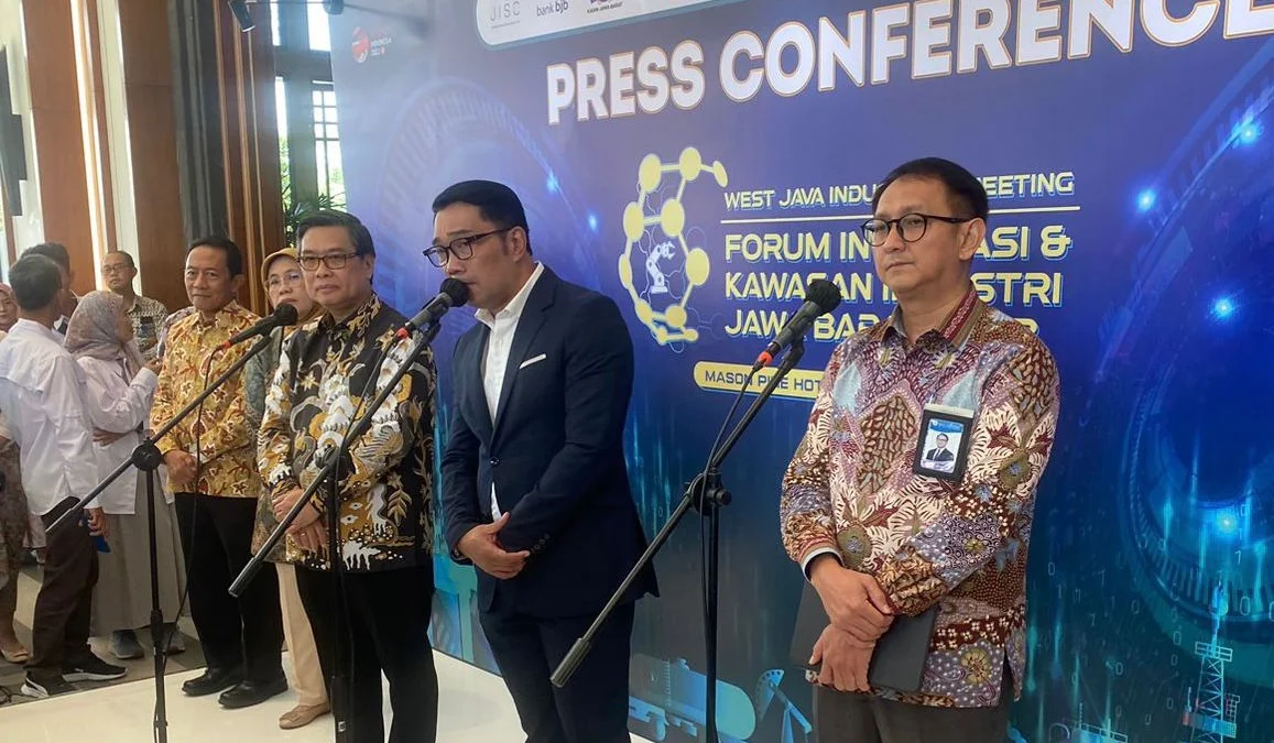 Ridwan Kamil Akan Tindak Tegas Pelaku Curang dalam PPDB