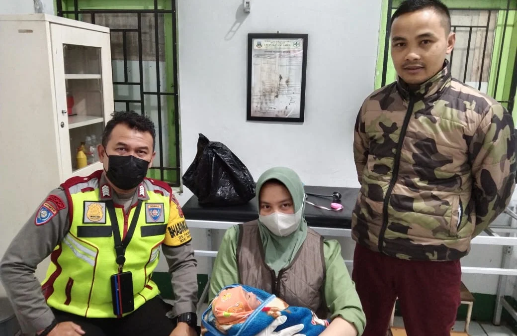 Diduga Dibuang, Bayi Laki-laki Ditemukan di Pasirwangi Garut