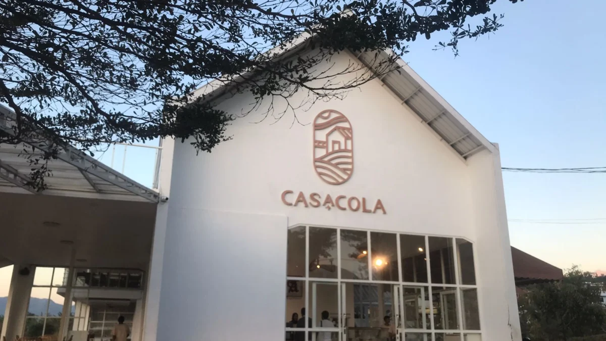 Casacola café Di Garut Bisa Nikmati Citylight dan Sunset yang Menakjubkan