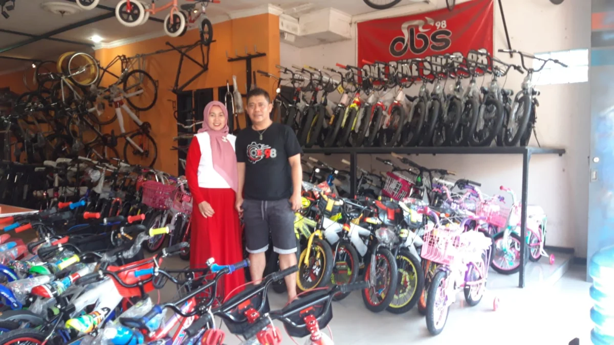Mantan Atlet Sepeda Asian Games Buka Toko Sepeda di Garut