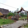 Wisata Garut! Kampung Bareto Berkonsep Budaya Sunda, Cocok Jadi Wishlist Weekend Kamu