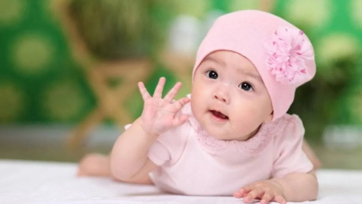 Daftar 50 Nama Bayi Perempuan Muslim yang Bermakna Surga