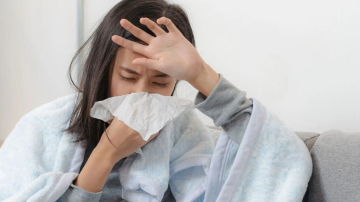 Flu Disertai Batuk Tidak Kunjung Sembuh? Ketahui Penyebab dan Cara Mengobatinya