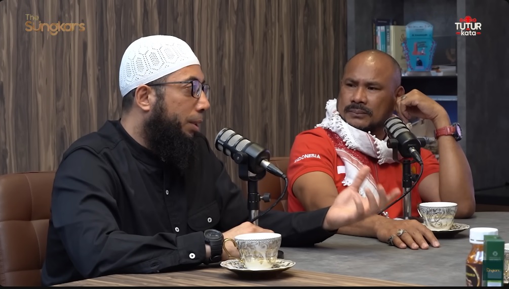Ustadz Khalid Basalamah menjelaskan pahala orang-orang muslim yang dijajah