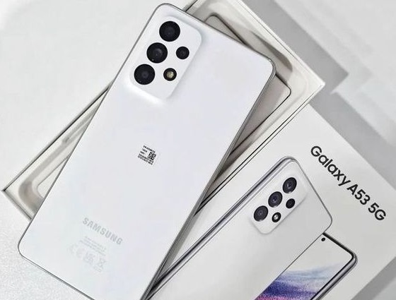 Galaxy A53 5G Ponsel Layar Super AMOLED Tahan Debu dan Air