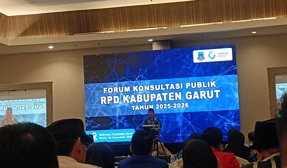 Forum Konsultasi Publik RPD Kabupaten Garut tahun 2025-2026 yang diselenggarakan di FaveHotel Garut Senin 4 Desember 2023.