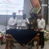 Rudy Gunawan serah terima jabatan dengan Barnas Adjidin pj Bupati Garut di Pendopo
