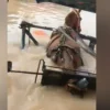 Viral! Delman Jadikan Kendaraan Pilihan Saat Banjir di Kabupaten Bandung, Ramai Dikecam Warganet