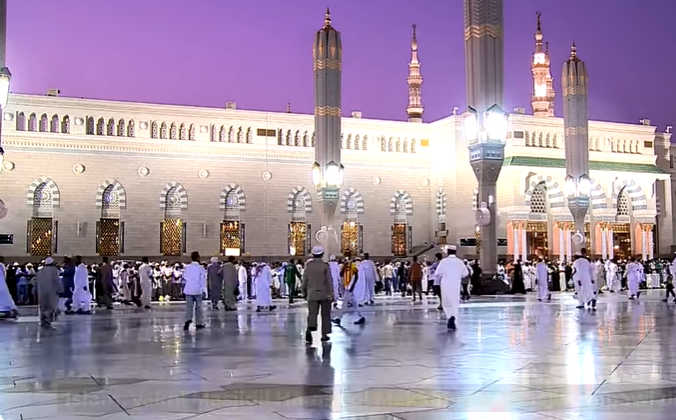 Berita Bahagia! Masjid Nabawi dan Masjidil Haram di Arab Saudi Kini Buka untuk Pernikahan
