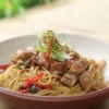 Cocok Nih Makan Spagheti Oriental di Cuaca Gini, Simak Resep Membuatnya