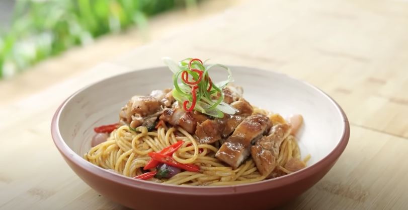 Cocok Nih Makan Spagheti Oriental di Cuaca Gini, Simak Resep Membuatnya