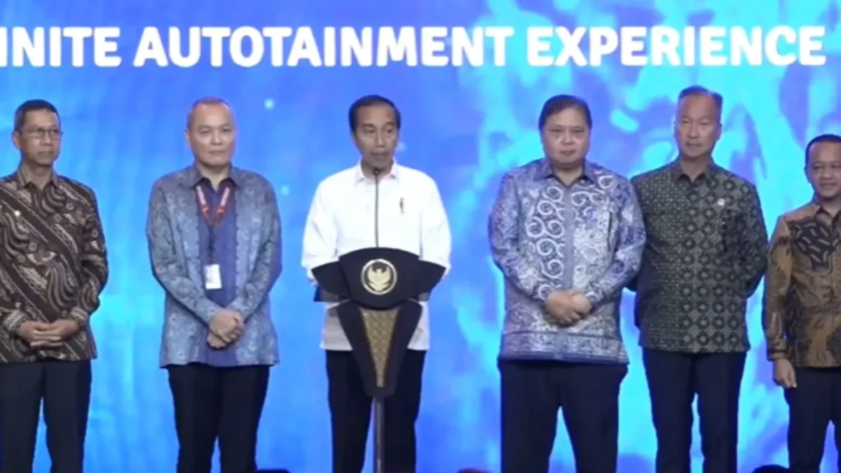 Presiden Jokowi Resmikan Indonesia International Motor Show 2024