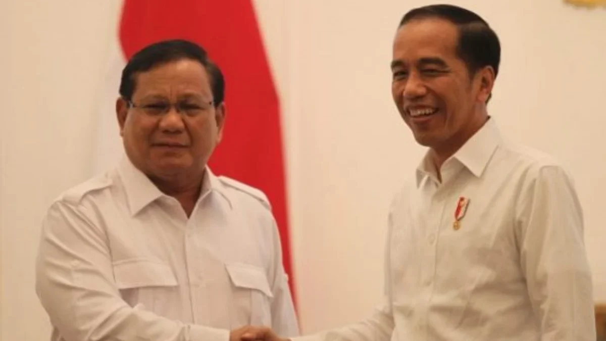 Alasan Presiden Jokowi Berikan Penghargaan Kehormatan TNI Kepada Prabowo Subianto