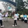 KAMMI Kabupaten Garut melakukan demo