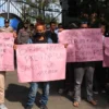 PKL Demo Minta Jualan di Pengkolan Diizinkan, Sampaikan 3 Tuntutan Ini